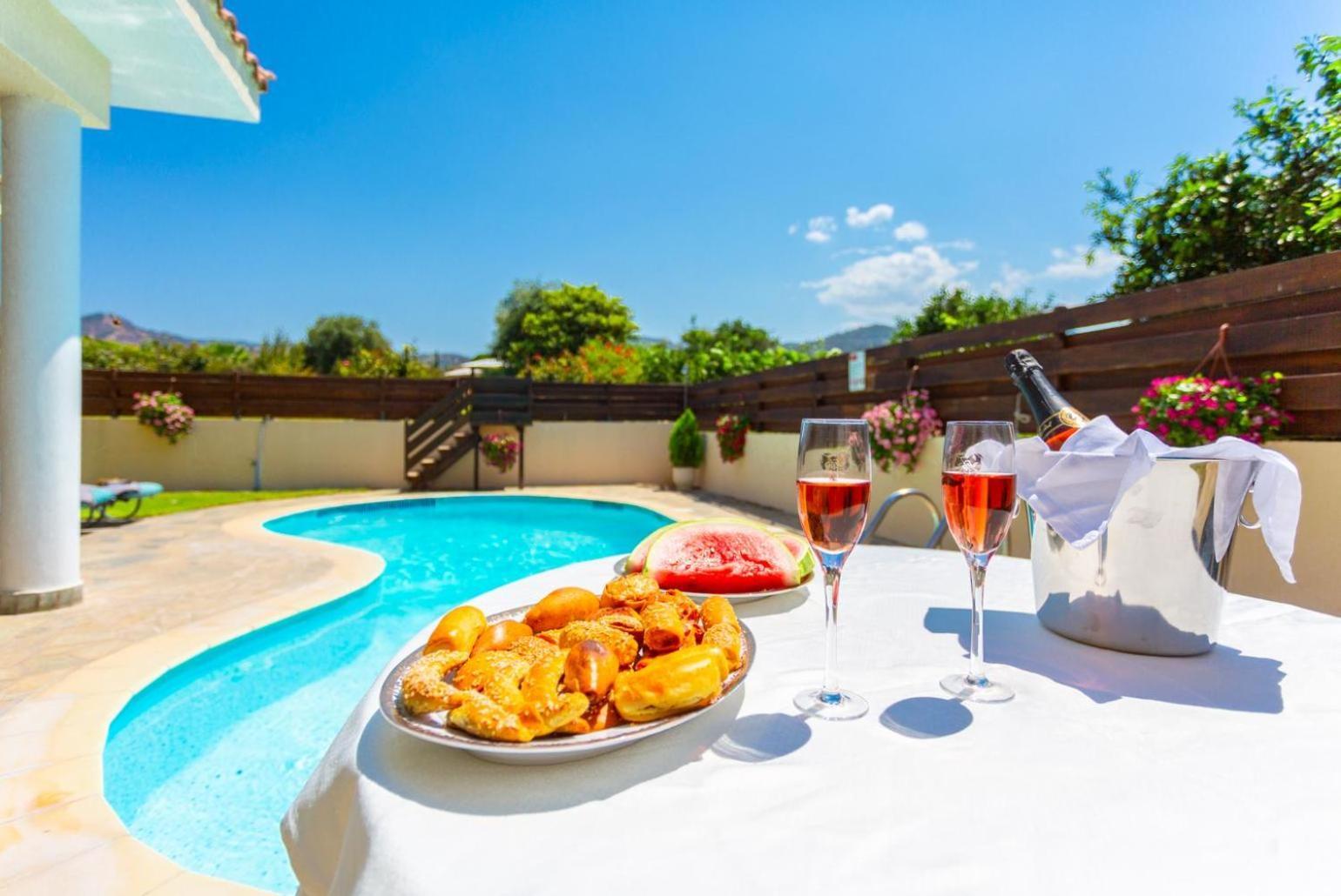 Villa Olivetta Kato Yialia Екстериор снимка