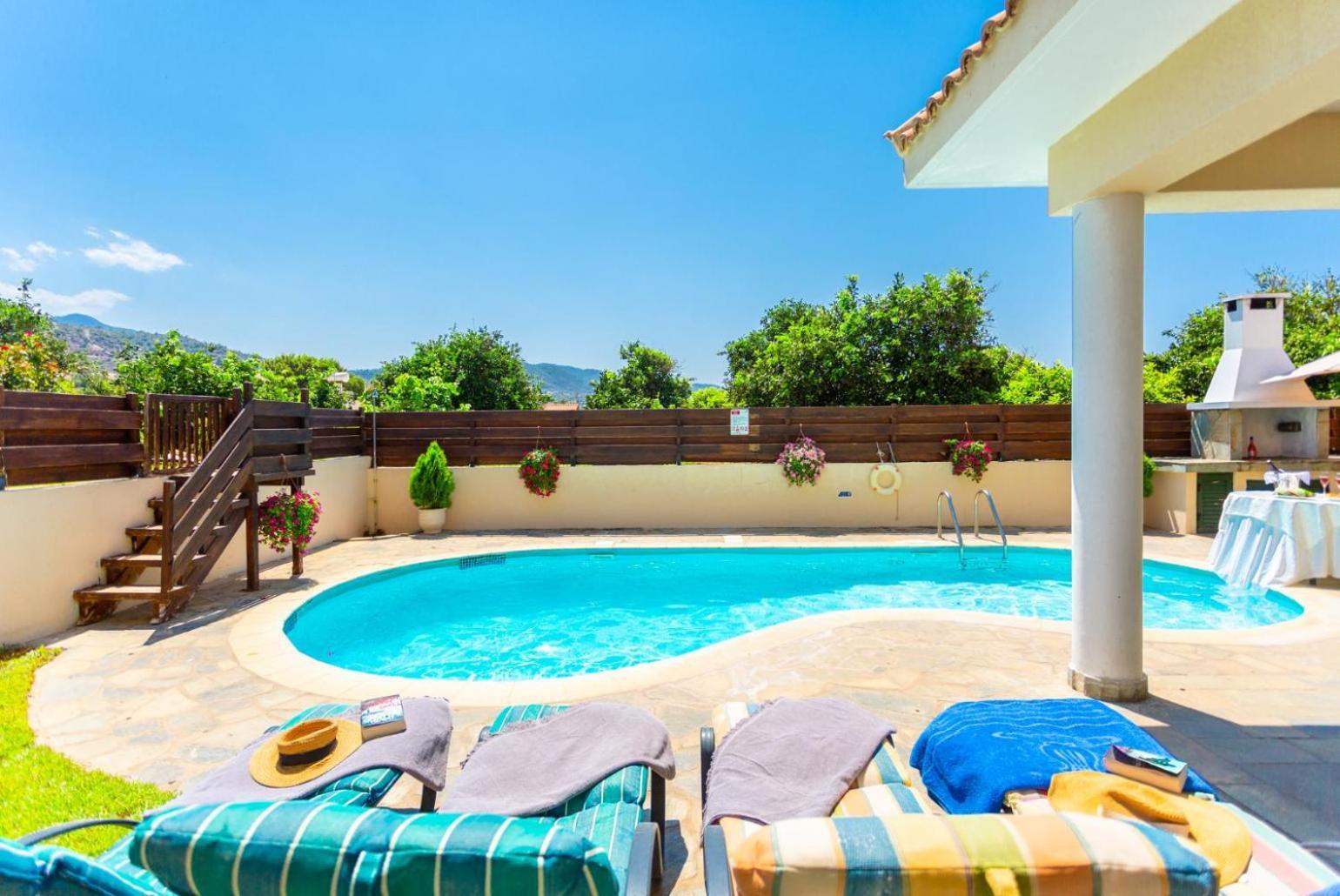 Villa Olivetta Kato Yialia Екстериор снимка